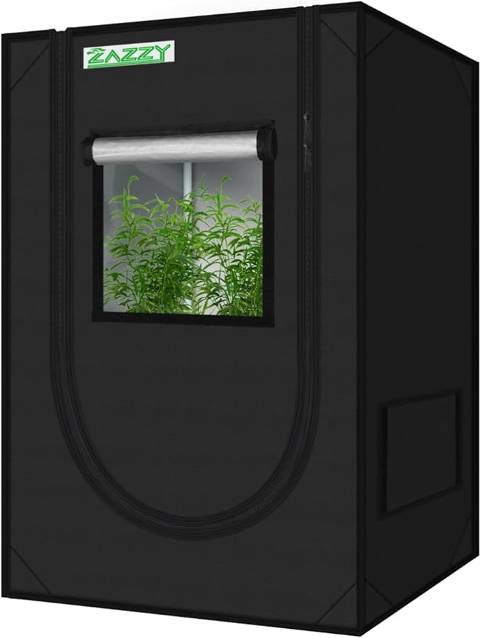 zazzy Grow Tent, Removable Floor Tray and Tool Bag by Zazzy