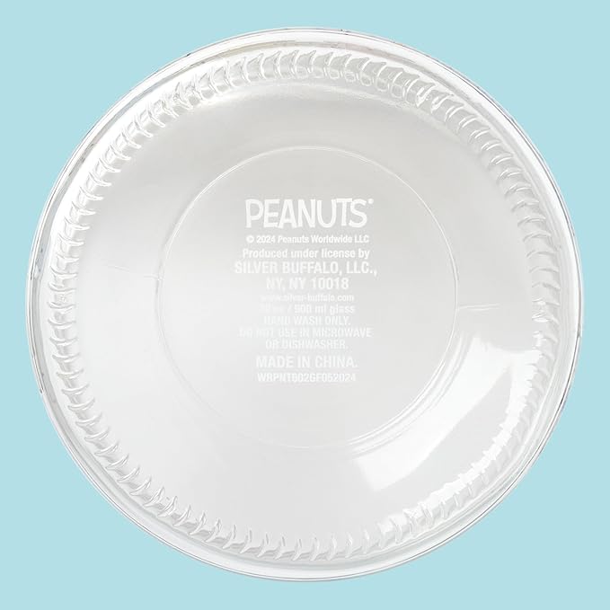 Silver Buffalo Peanuts Squad Featuring Charlie Brown, and Franklin Glass Cookie - Image 8