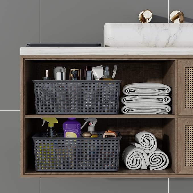 13 Quart Plastic Storage Baskets - Image 7