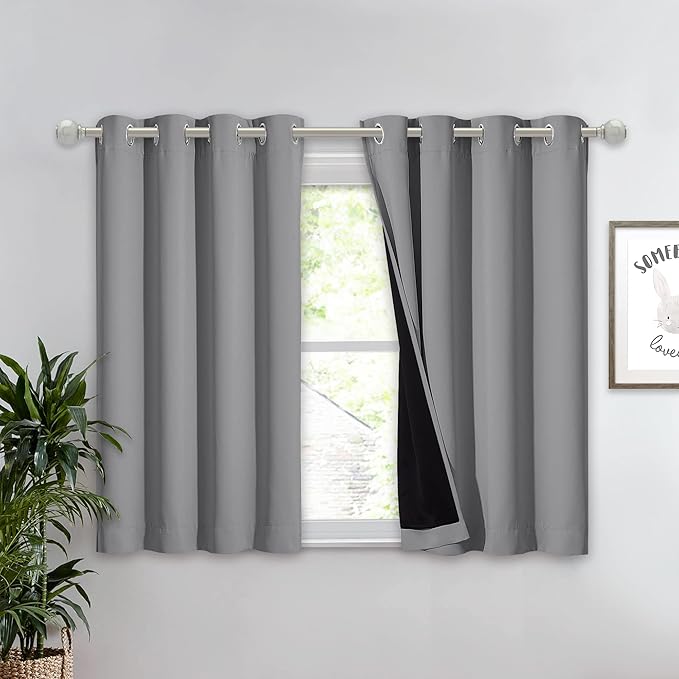 NICETOWN 100% Blackout Curtain by NICETOWN