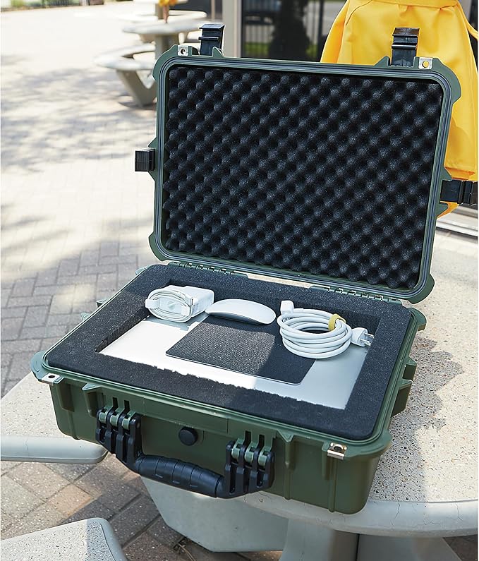 Strongway 20In. Plastic Waterproof Storage Case, Model# Mj-6060_Grn - Image 5