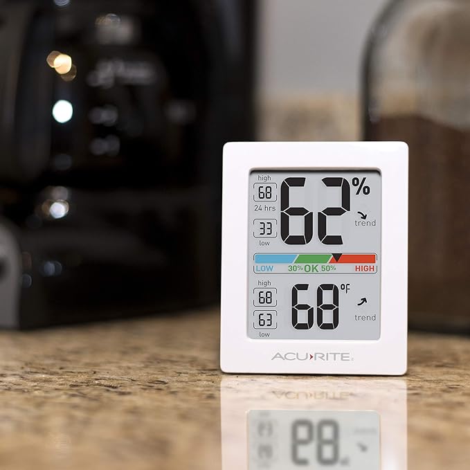 AcuRite Pro Humidity Meter & Thermometer - Image 4