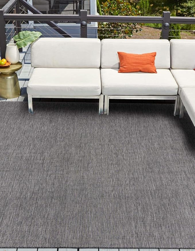Unique Loom Outdoor Solid Collection Area Rug by UniqueLoom