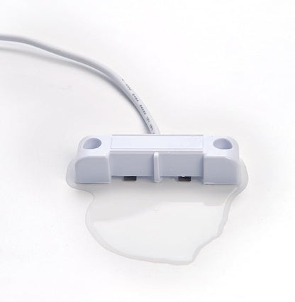 Floor Water Sensor for Flood and Leak Detection - Image 3