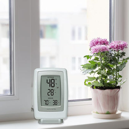 AcuRite 00611 Indoor Outdoor Thermometer - Image 2